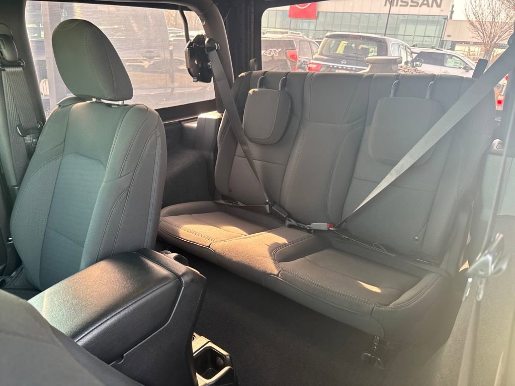 Used 2021 Jeep Wrangler Sport image 27