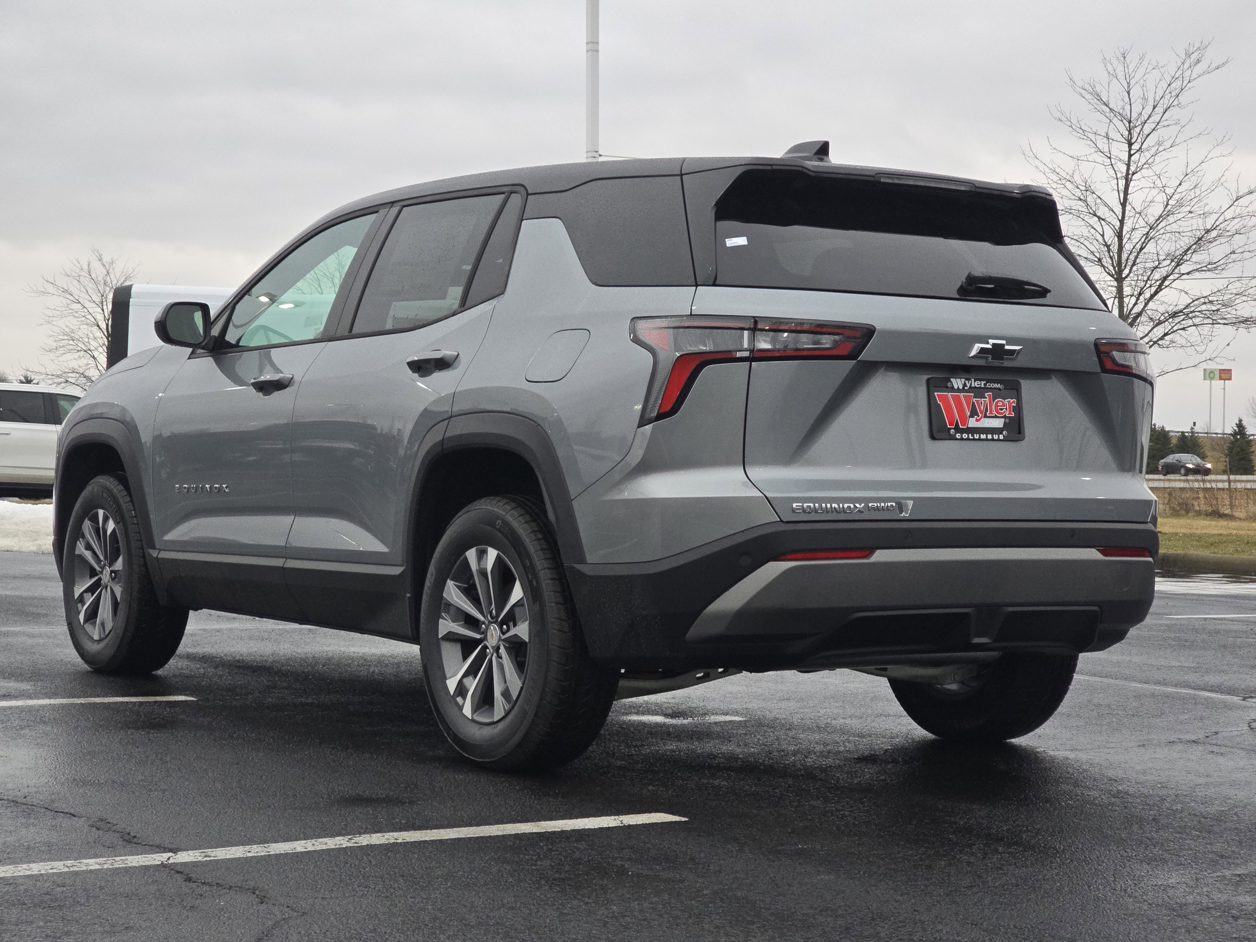 New 2026 Chevrolet Equinox LT image 7