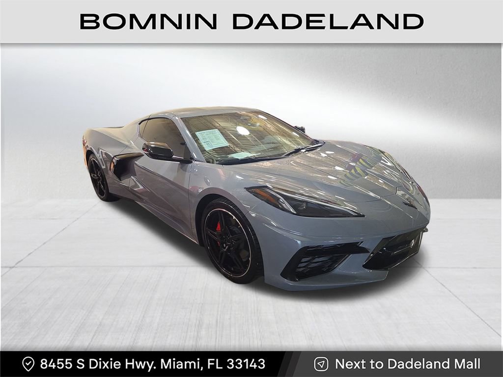 Used 2025 Chevrolet Corvette Stingray video 1