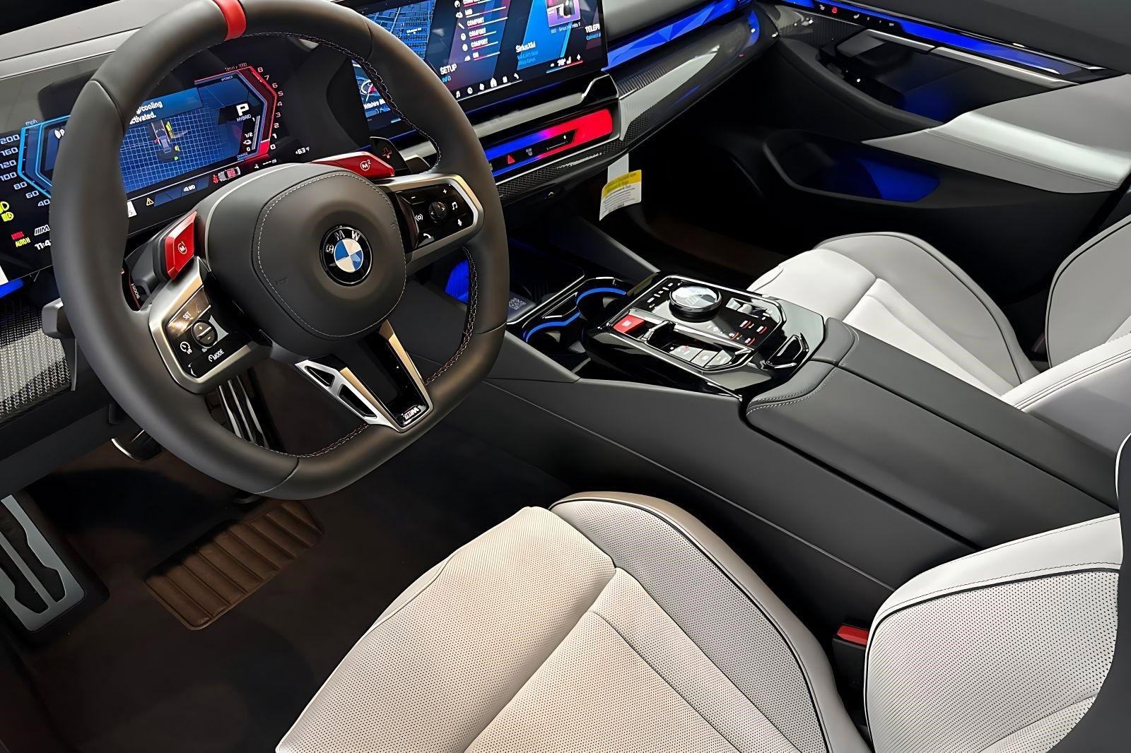 New 2026 BMW M5 w/ Carbon Package image 4