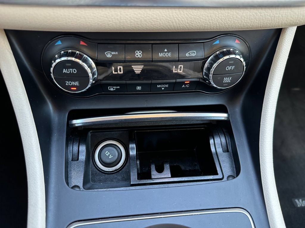Used 2019 Mercedes-Benz GLA 250 4MATIC image 22