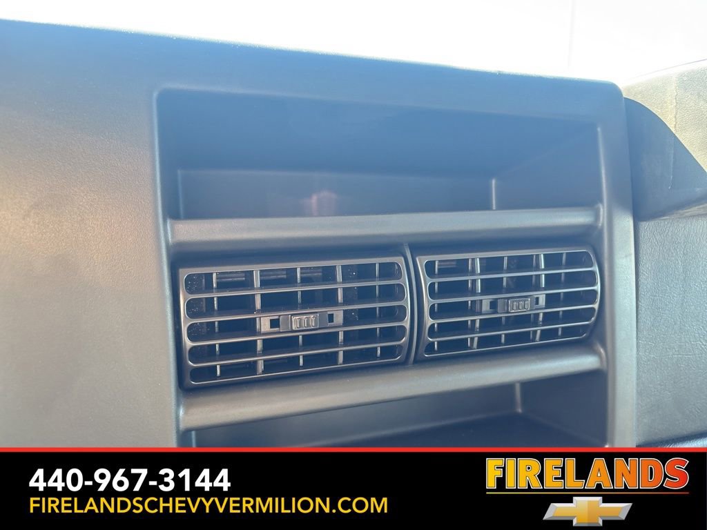 New 2024 Chevrolet Express 2500 w/ Driver Convenience Package image 25