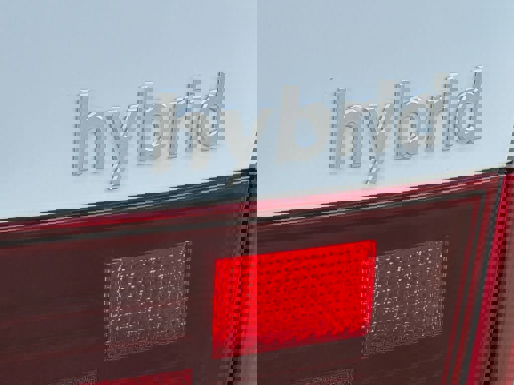 New 2026 Hyundai Santa Fe SE image 9