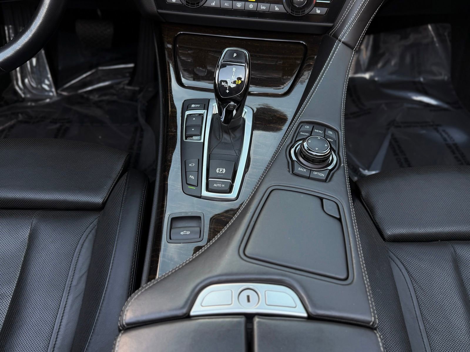 Used 2012 BMW 650i Convertible RWD image 31