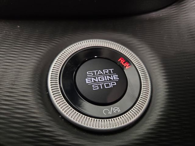 Used 2023 Jeep Grand Cherokee Laredo w/ Luxury Tech Group I image 24