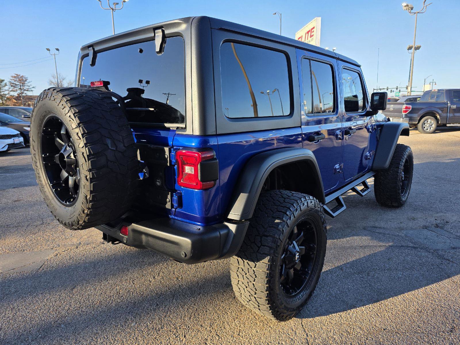 Used 2018 Jeep Wrangler Unlimited Rubicon image 5
