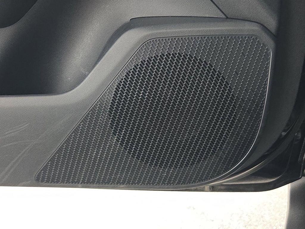 Used 2025 Kia K4 LXS image 28