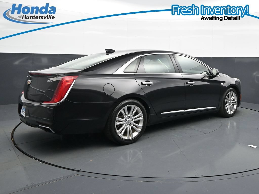 Used 2018 Cadillac XTS Luxury FWD image 10