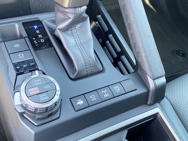 Used 2025 Toyota Tacoma 4x4 Double Cab Hybrid image 41