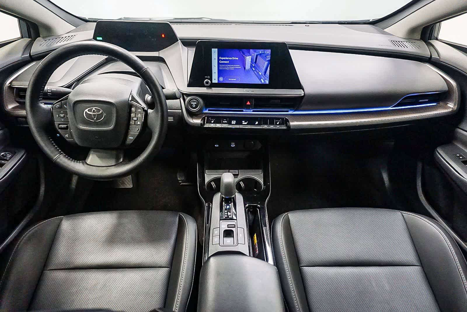 Used 2025 Toyota Prius XLE FWD image 12