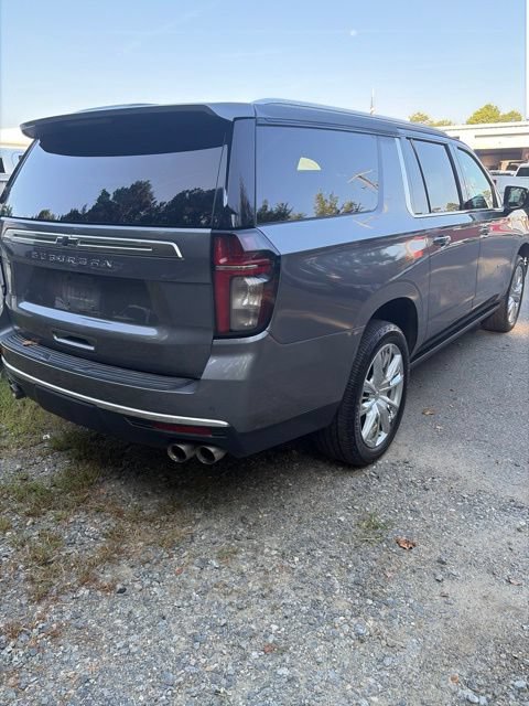 Used 2021 Chevrolet Suburban High Country w/ Premium Package AWD/4WD image 8