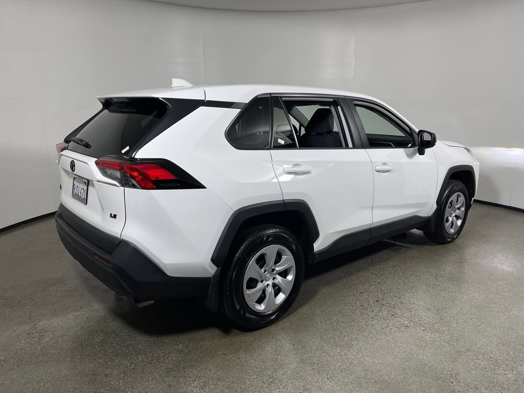 Certified 2023 Toyota RAV4 LE FWD image 3