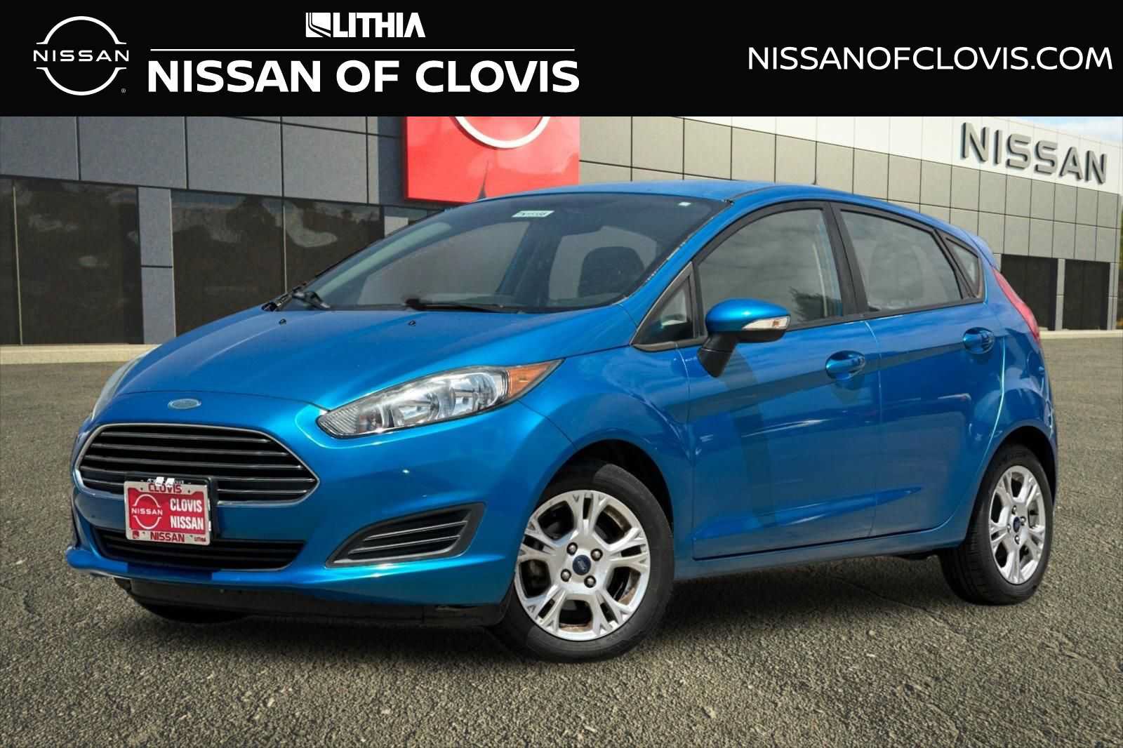 Used 2015 Ford Fiesta SE FWD image 1