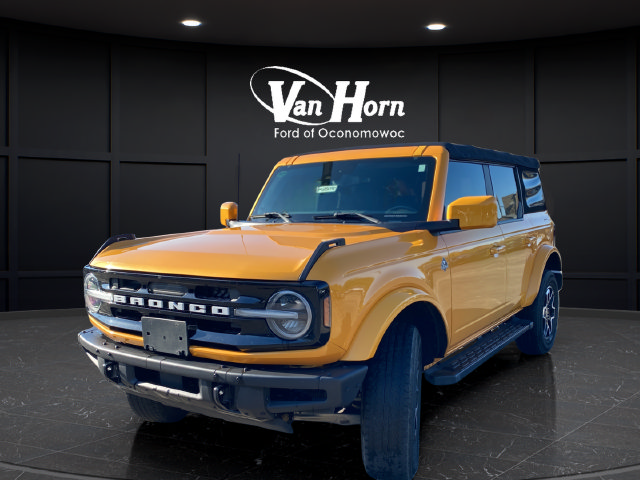 Used 2021 Ford Bronco Outer Banks AWD/4WD image 3