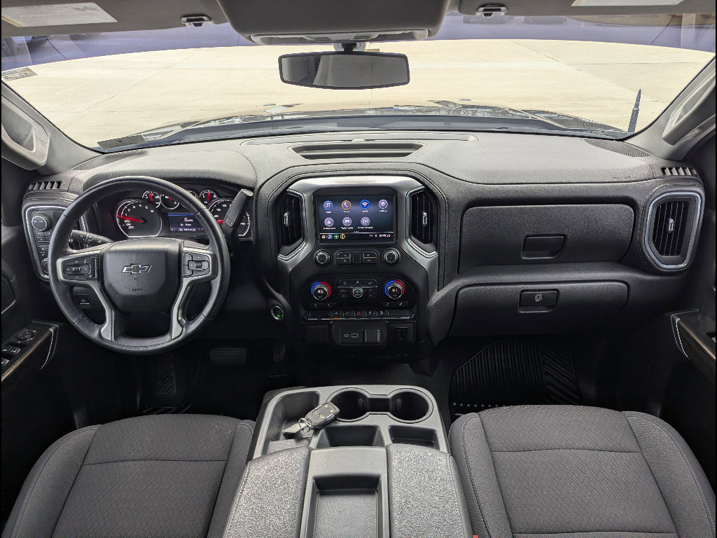 Used 2021 Chevrolet Silverado 1500 RST w/ Z71 Off-Road Package AWD/4WD image 24
