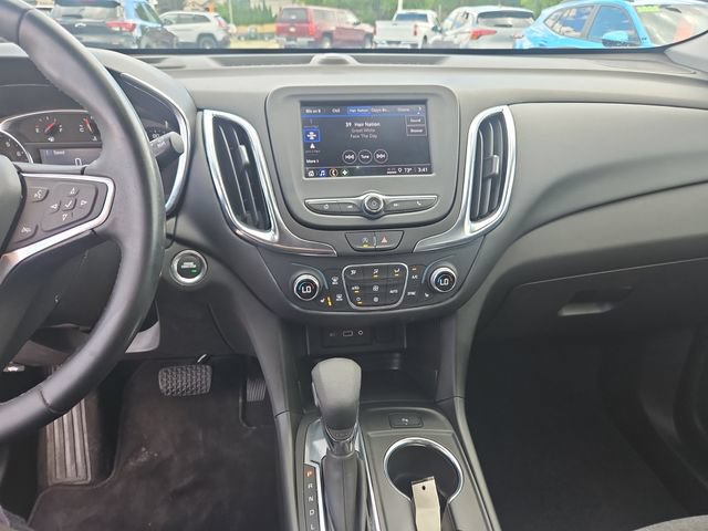 Used 2024 Chevrolet Equinox LT FWD image 17