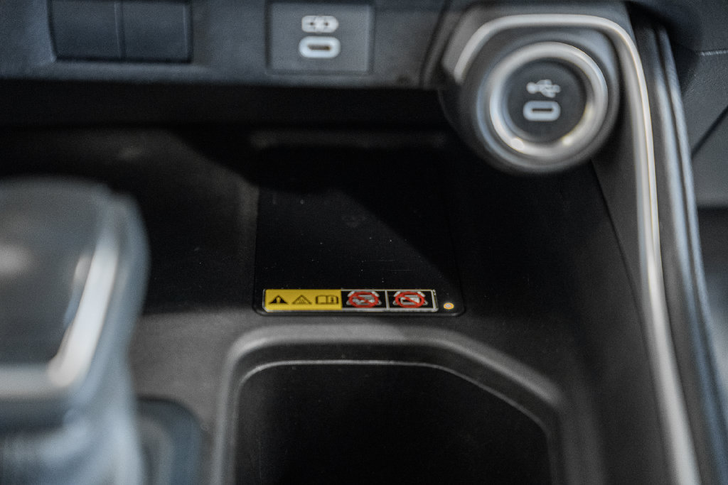 Used 2025 Toyota Grand Highlander AWD image 23