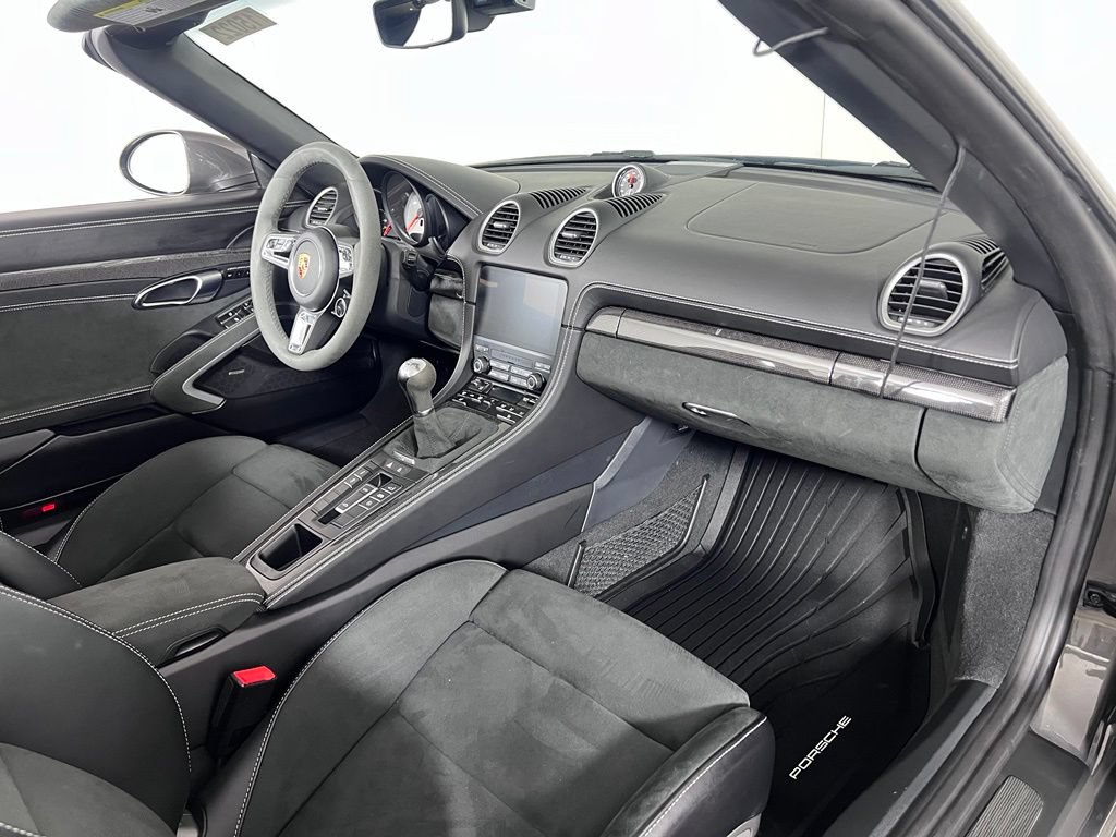 Certified 2024 Porsche 718 Boxster GTS RWD image 22