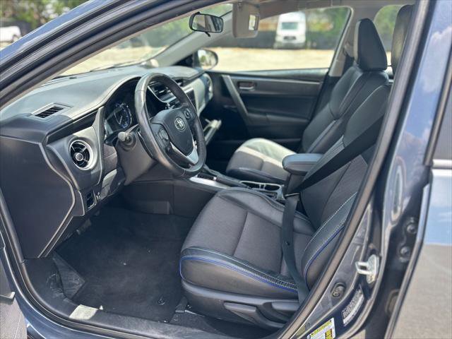 Used 2018 Toyota Corolla SE FWD image 12