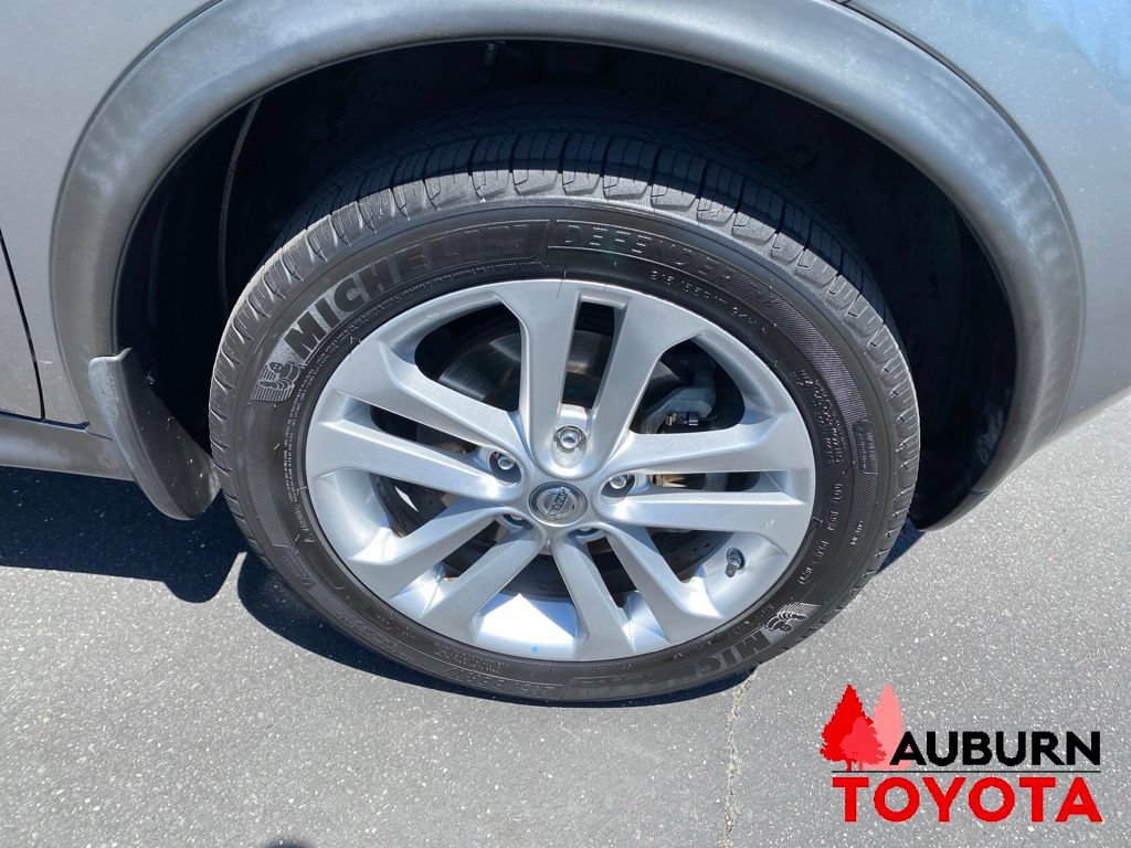 Used 2011 Nissan Juke SV FWD image 9