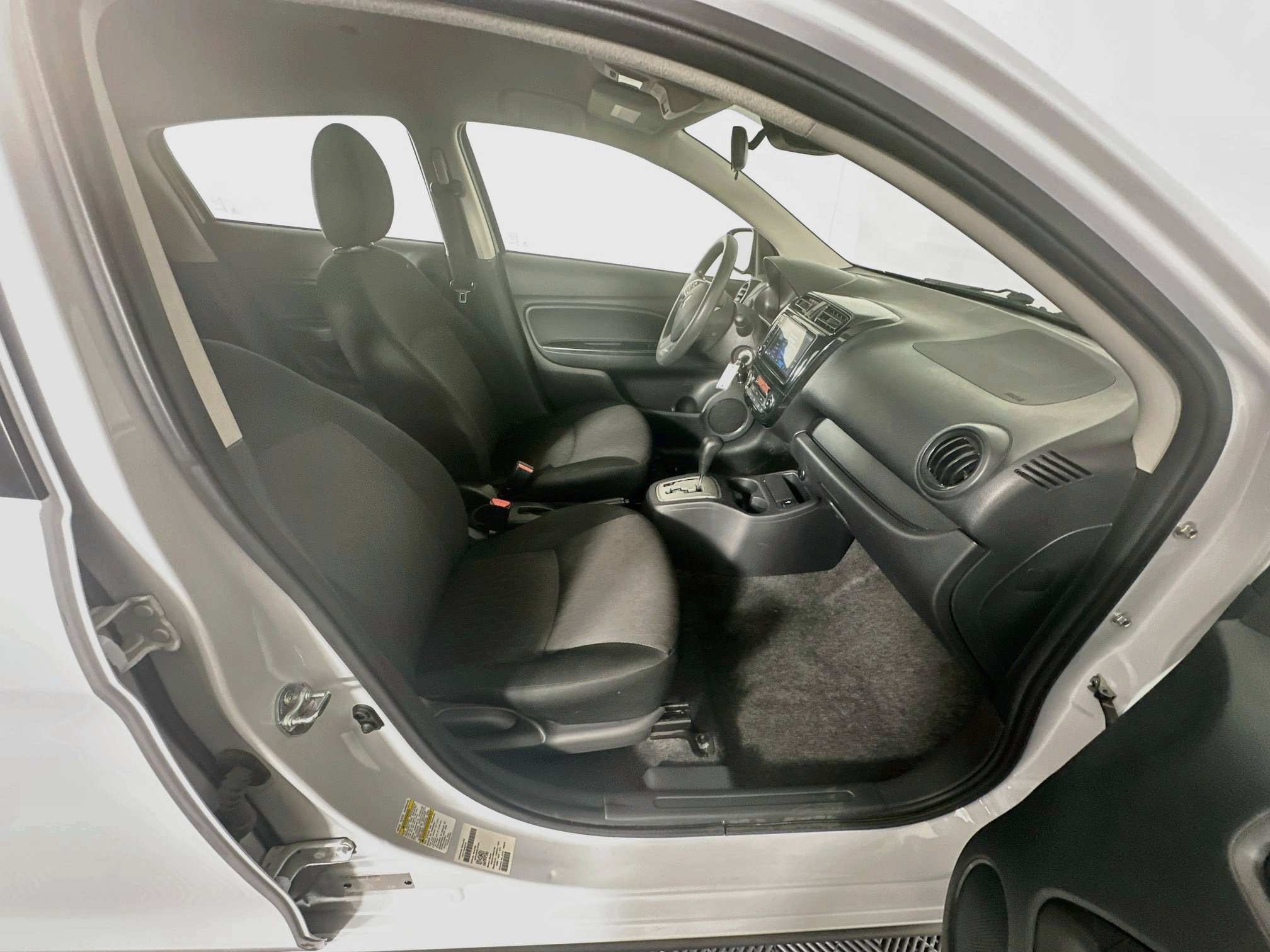 Used 2024 Mitsubishi Mirage ES FWD image 28