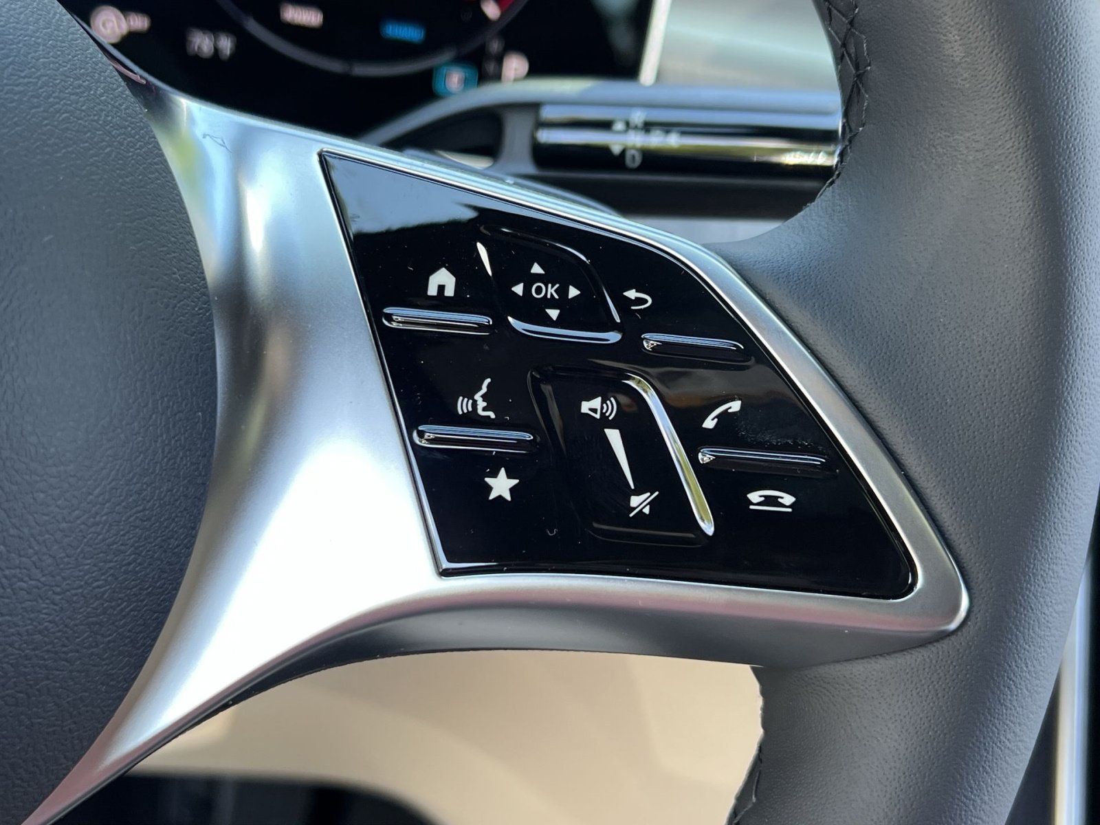 New 2026 Mercedes-Benz CLE 300 4MATIC Coupe image 38