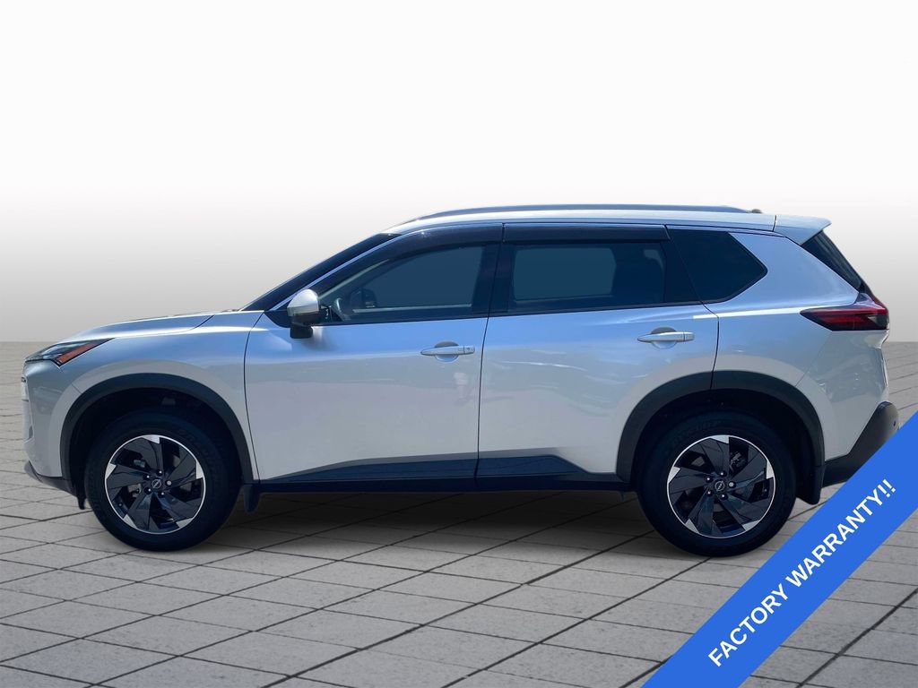Used 2021 Nissan Rogue SV w/ Premium Package FWD image 4