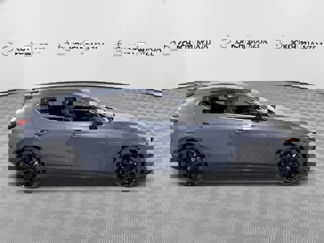 New 2026 MAZDA MAZDA3 Hatchback w/Premium Plus Pkg image 9