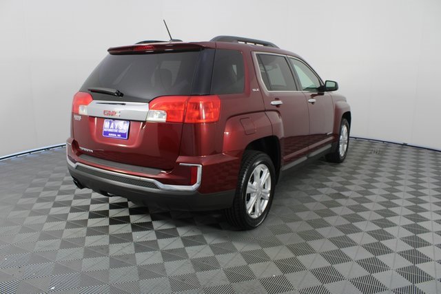 Used 2017 GMC Terrain SLE w/ Chrome Edition image 24