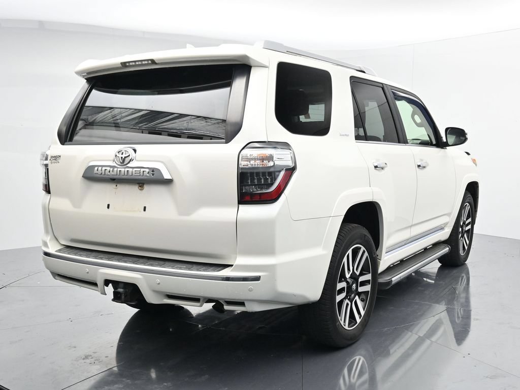 Used 2017 Toyota 4Runner Limited AWD/4WD image 6