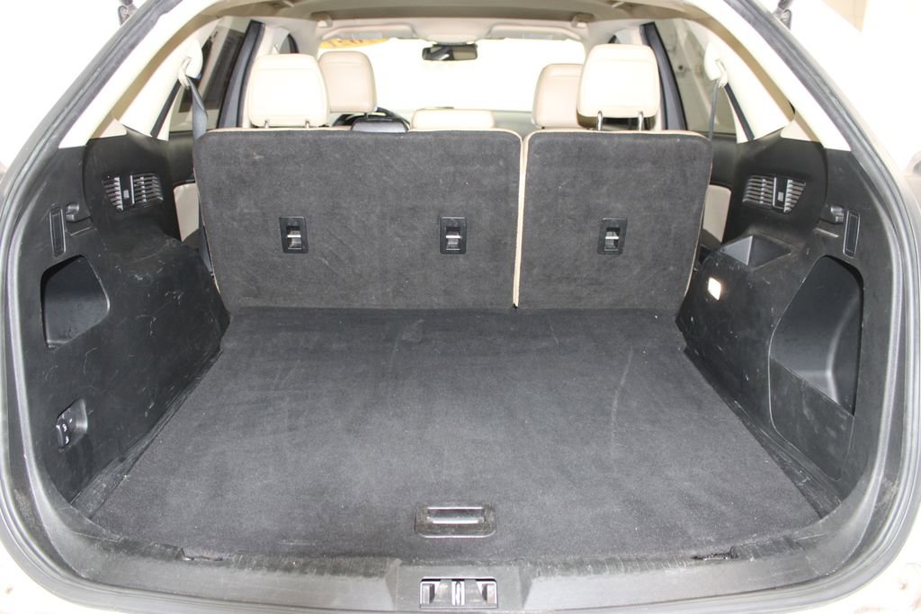 Used 2021 Ford Edge SEL FWD image 33