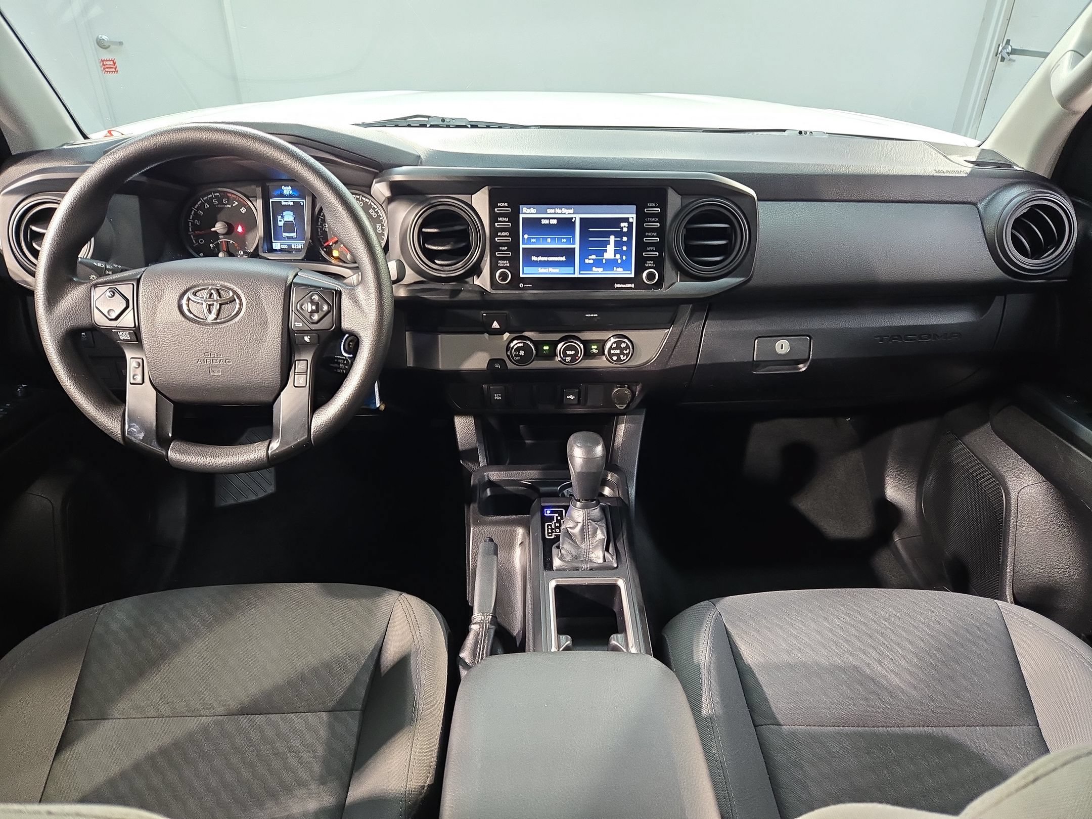 Used 2021 Toyota Tacoma SR RWD image 10