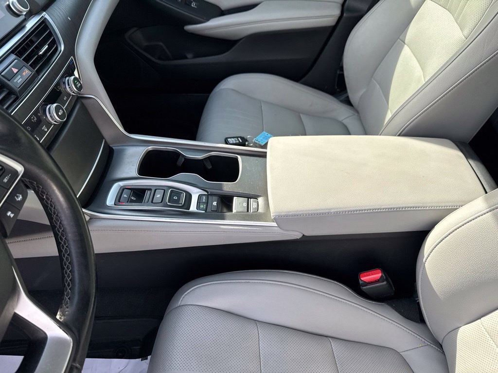 Certified 2020 Honda Accord Touring image 30