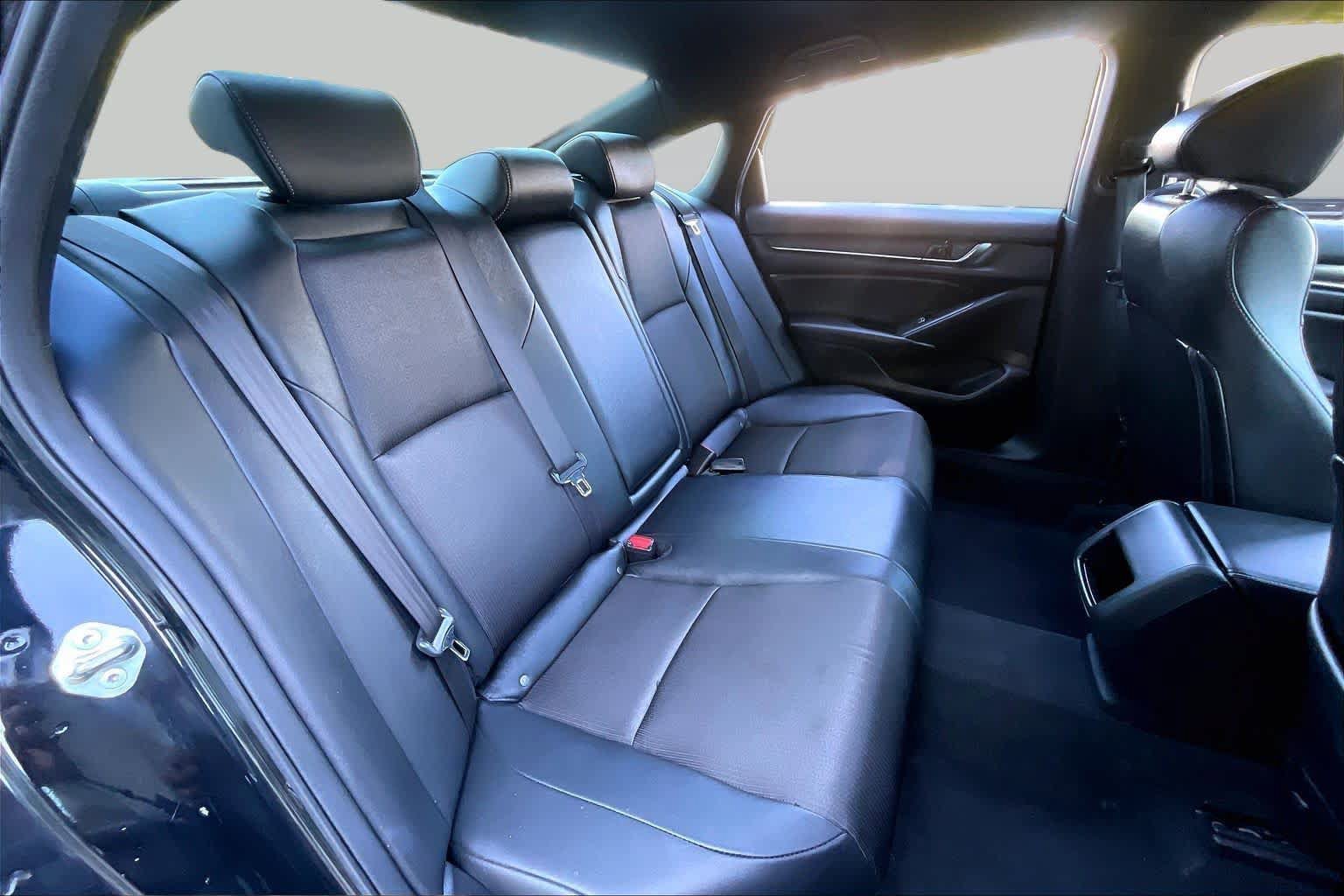 Used 2020 Honda Accord Sport image 18