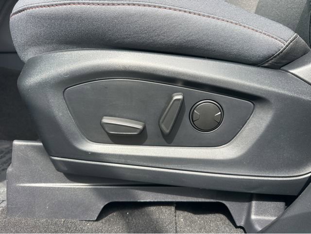 New 2026 Ford Explorer Active RWD image 34