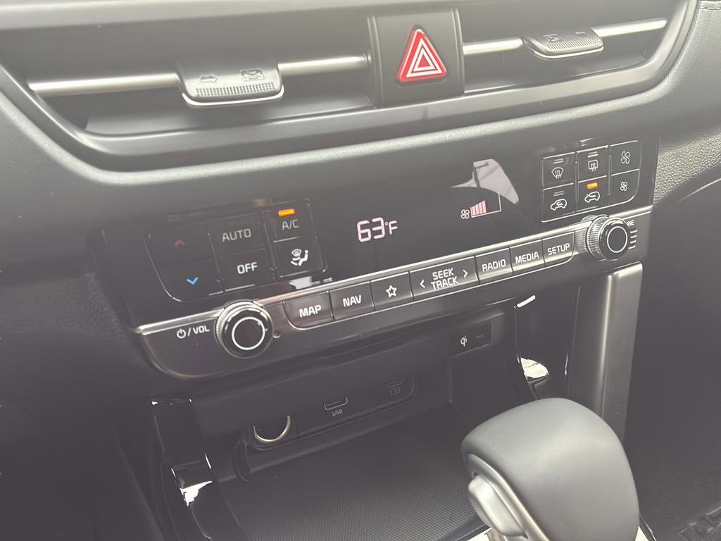 New 2026 Kia Seltos EX FWD image 30