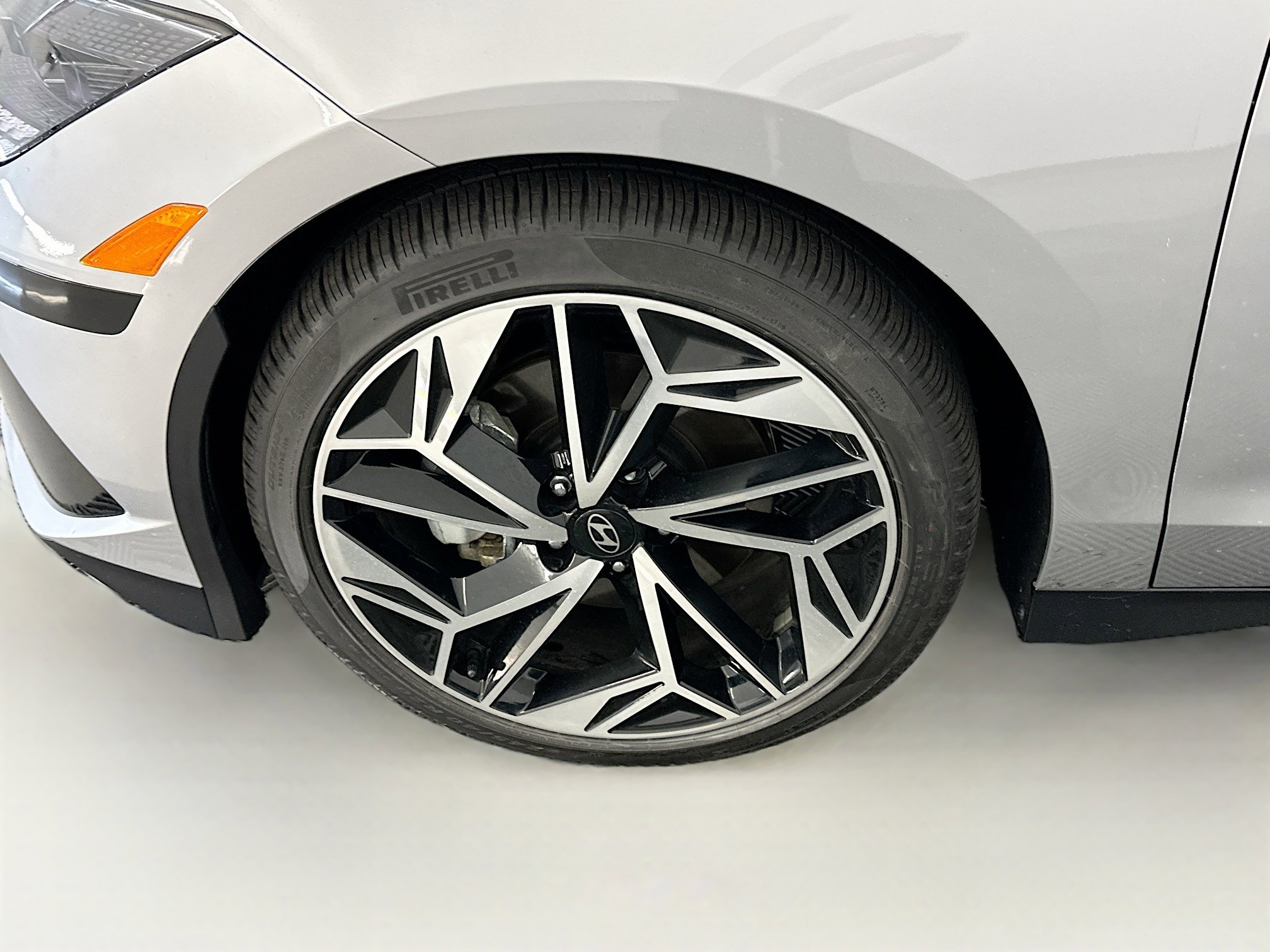 Used 2024 Hyundai Ioniq 6 SEL AWD/4WD image 11