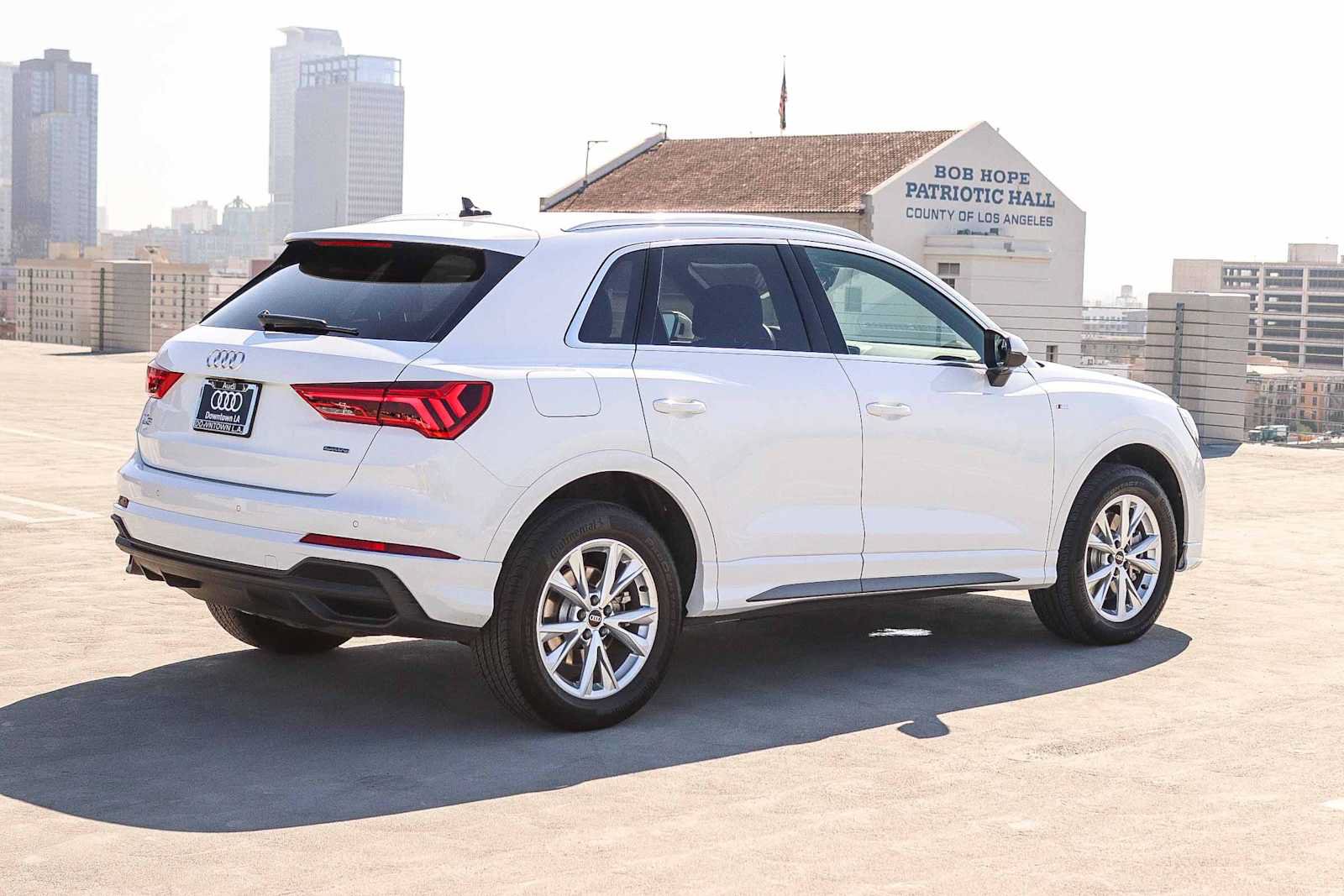 Used 2025 Audi Q3 2.0T Premium w/ Convenience Package AWD/4WD image 4