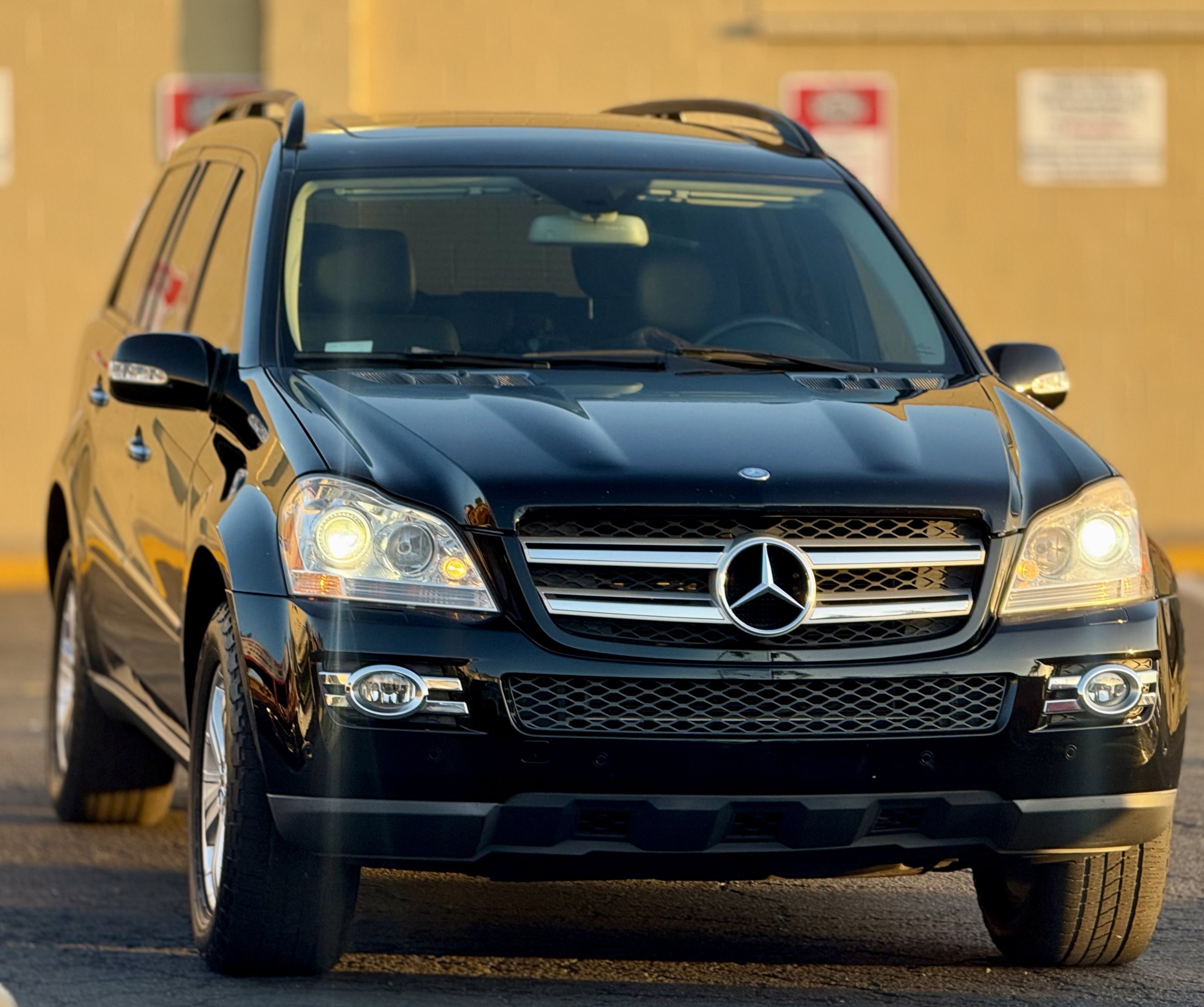 Used 2007 Mercedes-Benz GL 450 4MATIC image 3