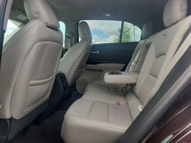 Used 2021 Cadillac XT4 Premium Luxury FWD image 11