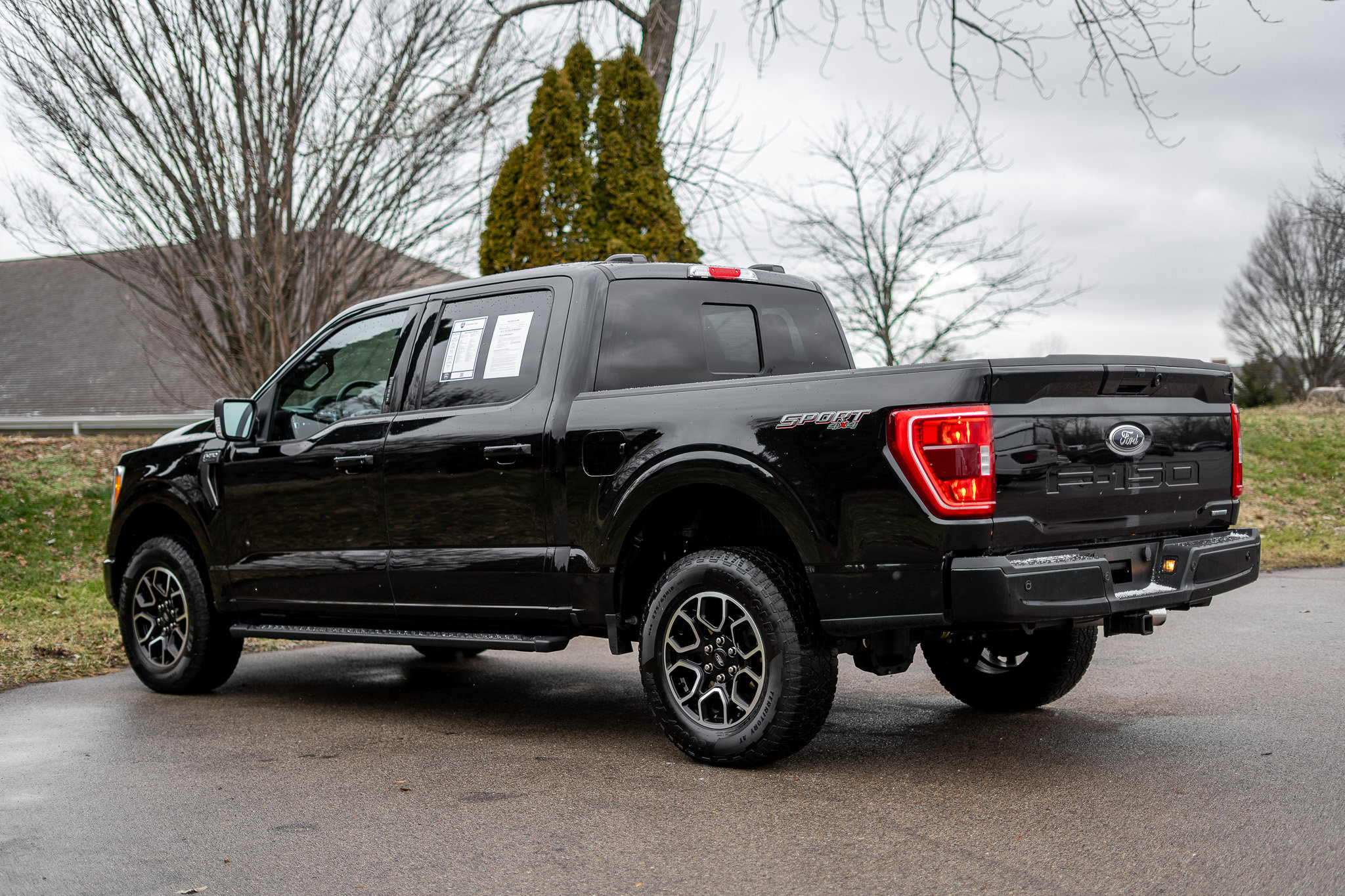 Used 2023 Ford F150 XLT w/ Equipment Group 302A High image 8