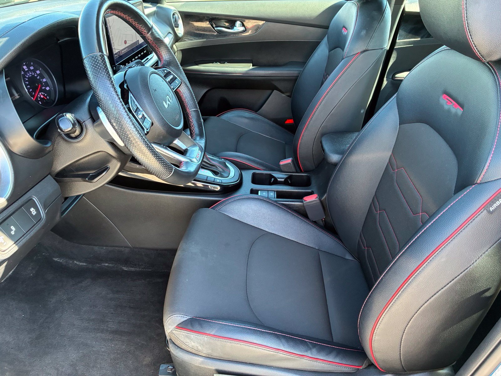 Used 2023 Kia Forte GT FWD image 14