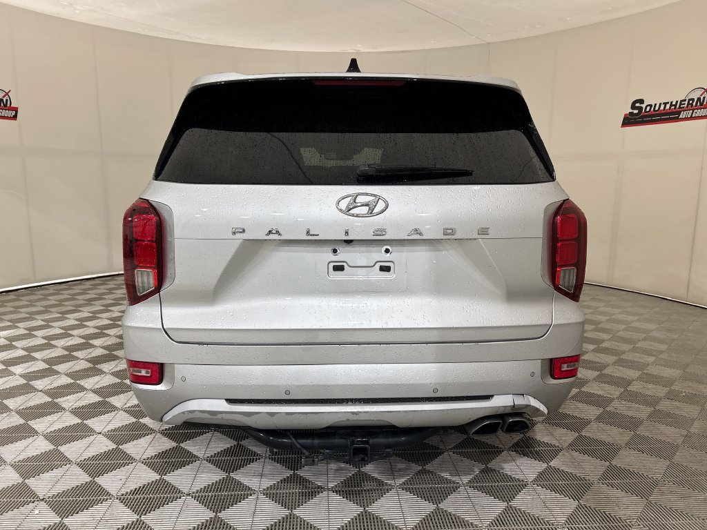 Used 2022 Hyundai Palisade Limited w/ Cargo Package FWD image 4