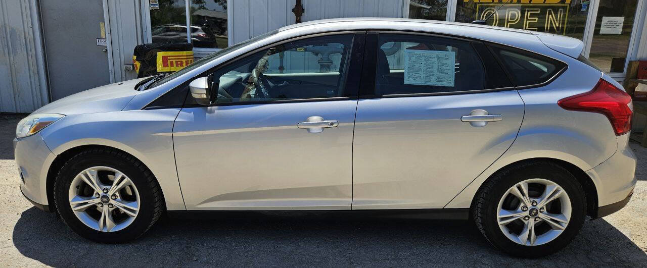 Used 2013 Ford Focus SE FWD image 11