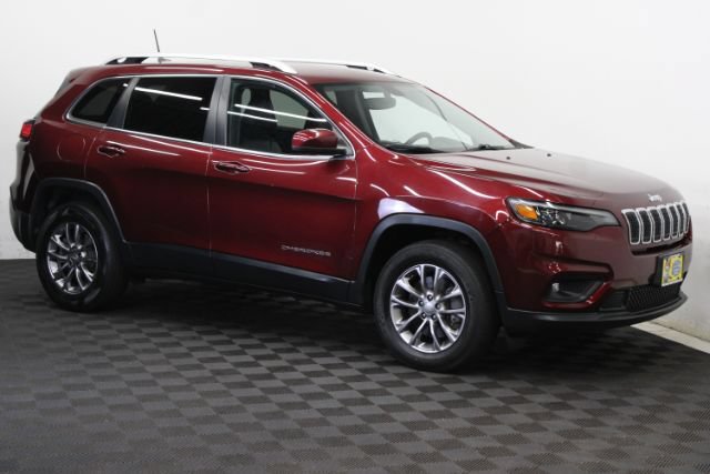 Used 2020 Jeep Cherokee Latitude Plus w/ Comfort/Convenience Group AWD/4WD image 3