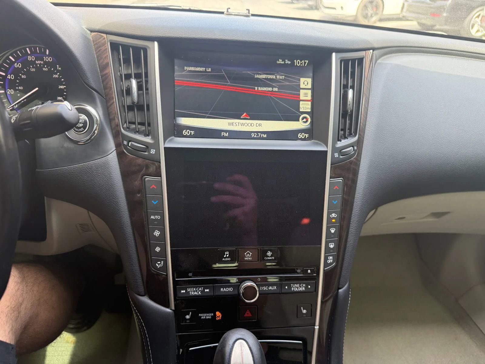 Used 2014 INFINITI Q50 AWD w/ Deluxe Touring Package image 18