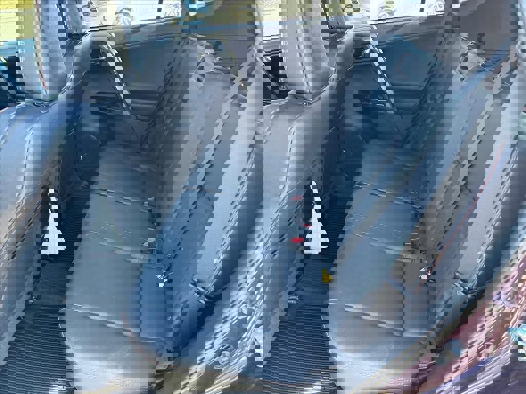 Used 2016 Toyota RAV4 SE w/ Advanced Technology Package AWD/4WD image 10