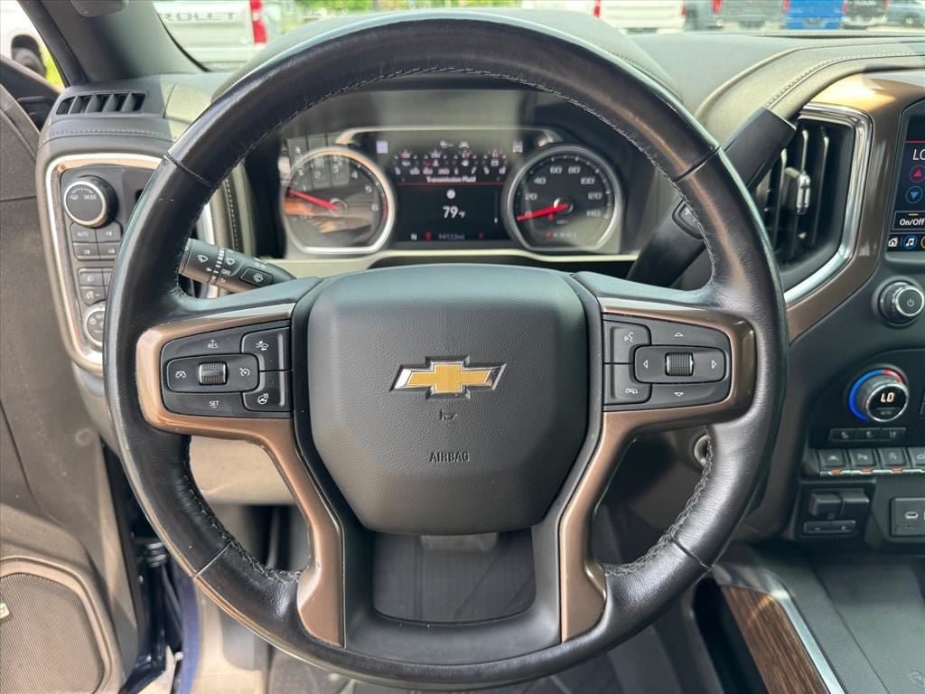 Used 2020 Chevrolet Silverado 1500 High Country w/ Technology Package AWD/4WD image 24