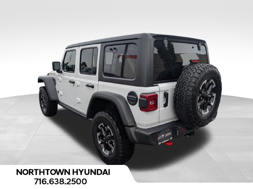 Used 2026 Jeep Wrangler Unlimited Rubicon AWD/4WD image 3