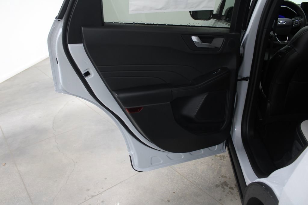 New 2026 Ford Escape Platinum w/ Premium Technology Package image 26